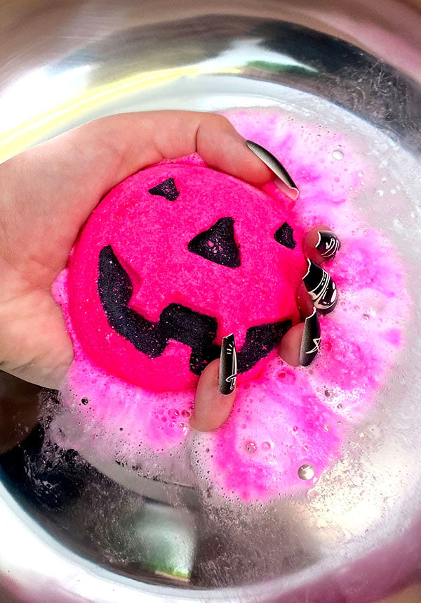 Pretty In Pumpkin | BATH BOMB