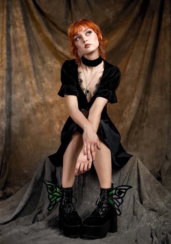 Nocturne Winged | BOOTS