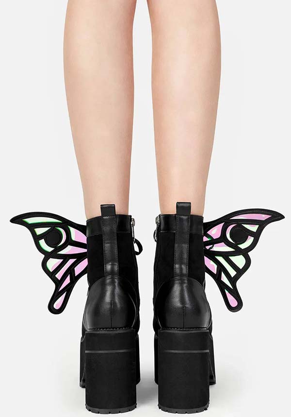 Nocturne Winged | BOOTS