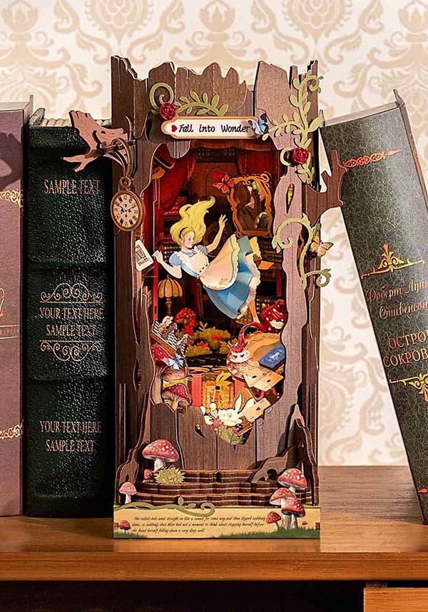 Fall Into Wonder DIY | BOOK NOOK