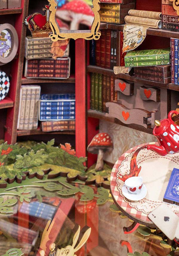 Fall Into Wonder DIY | BOOK NOOK