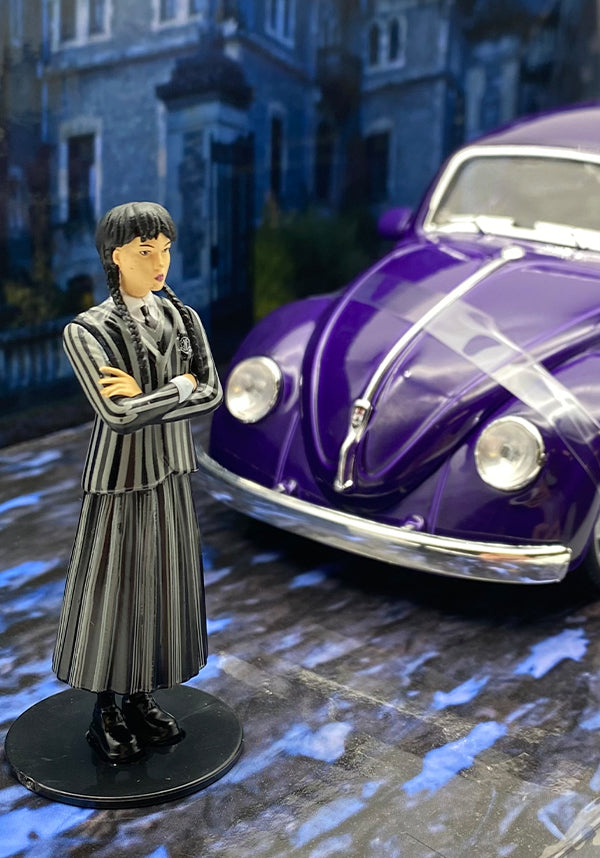 Wednesday (TV): 1:24 VW Beetle | DIECAST VEHICLE*