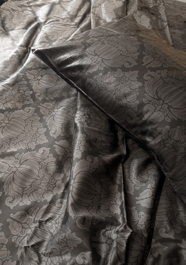 Haunted Harvest [Black/Grey] | QUILT SET [QUEEN]