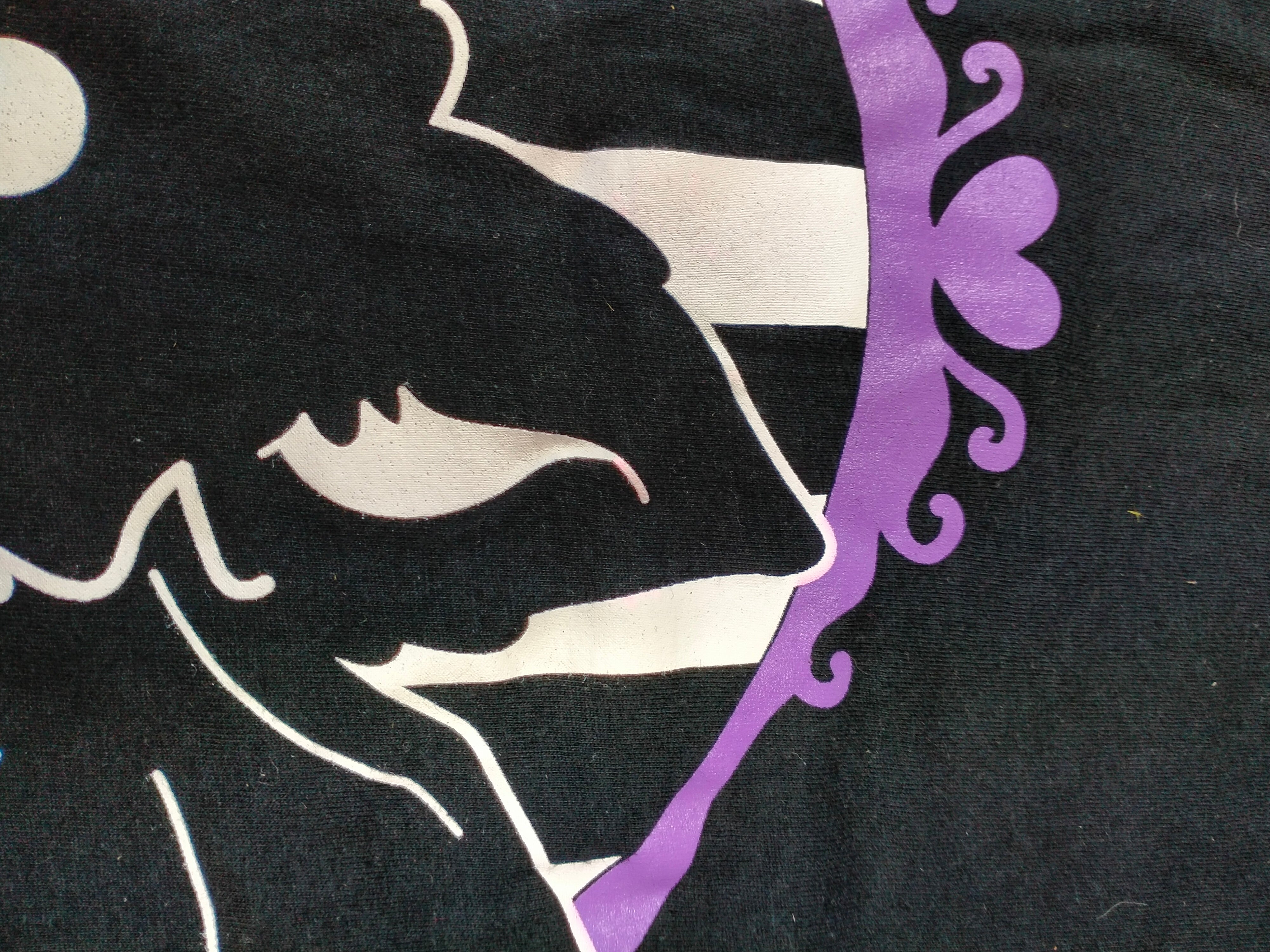 Fluffy Bat | T-SHIRT (FAULTY)**