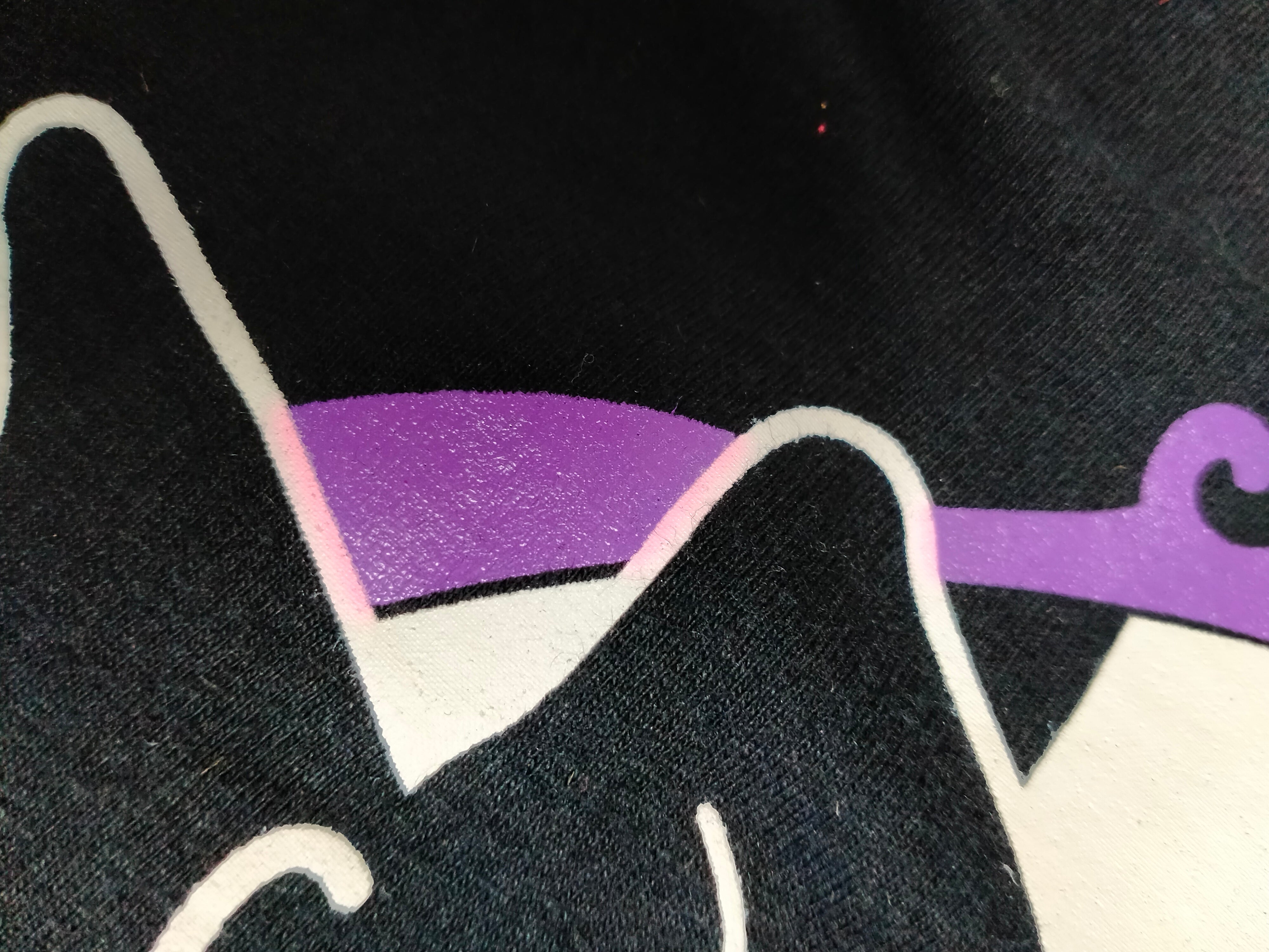 Fluffy Bat | T-SHIRT (FAULTY)**