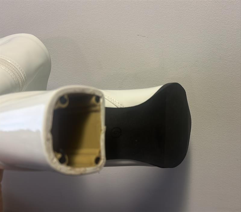 GOGO-300X [White Pat] | WIDE CALF BOOTS [DAMAGED]**