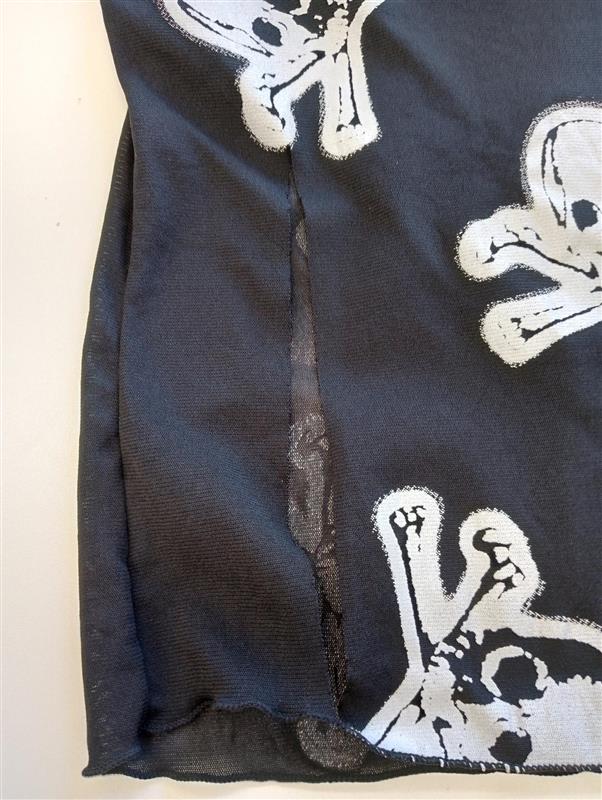 Skull & Cross Bones | MESH TOP (FAULTY)**
