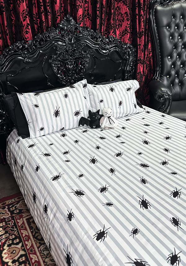 Beetlejuice: Ghost With The Most [King] | QUILT SET**