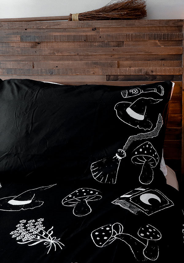 Cottage Witch | KING QUILT SET