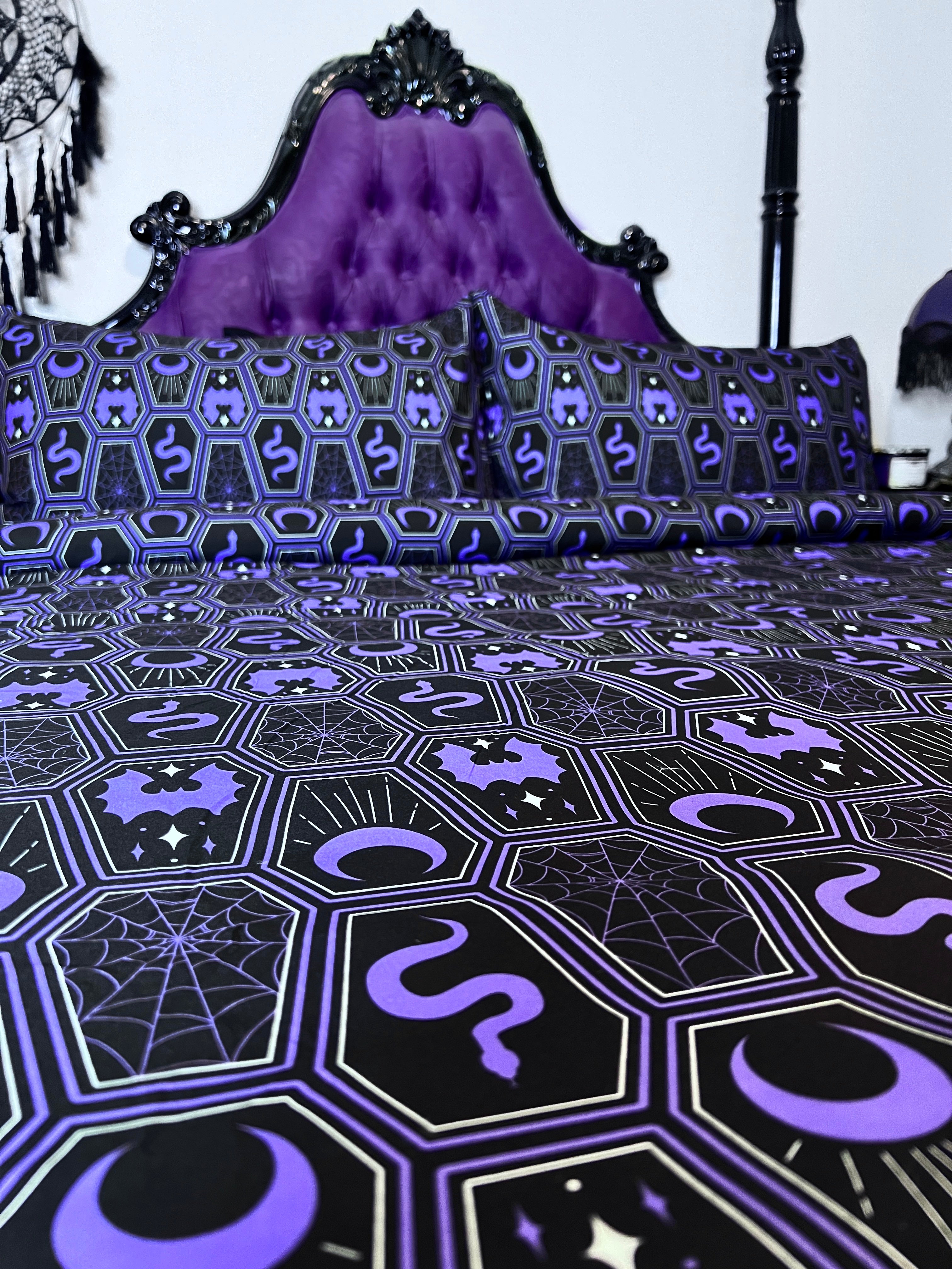 Basilisk Moon | QUILT SET