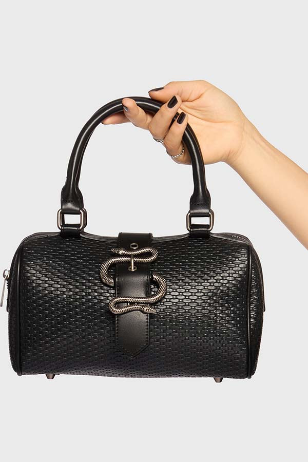 In The Hollow | HANDBAG