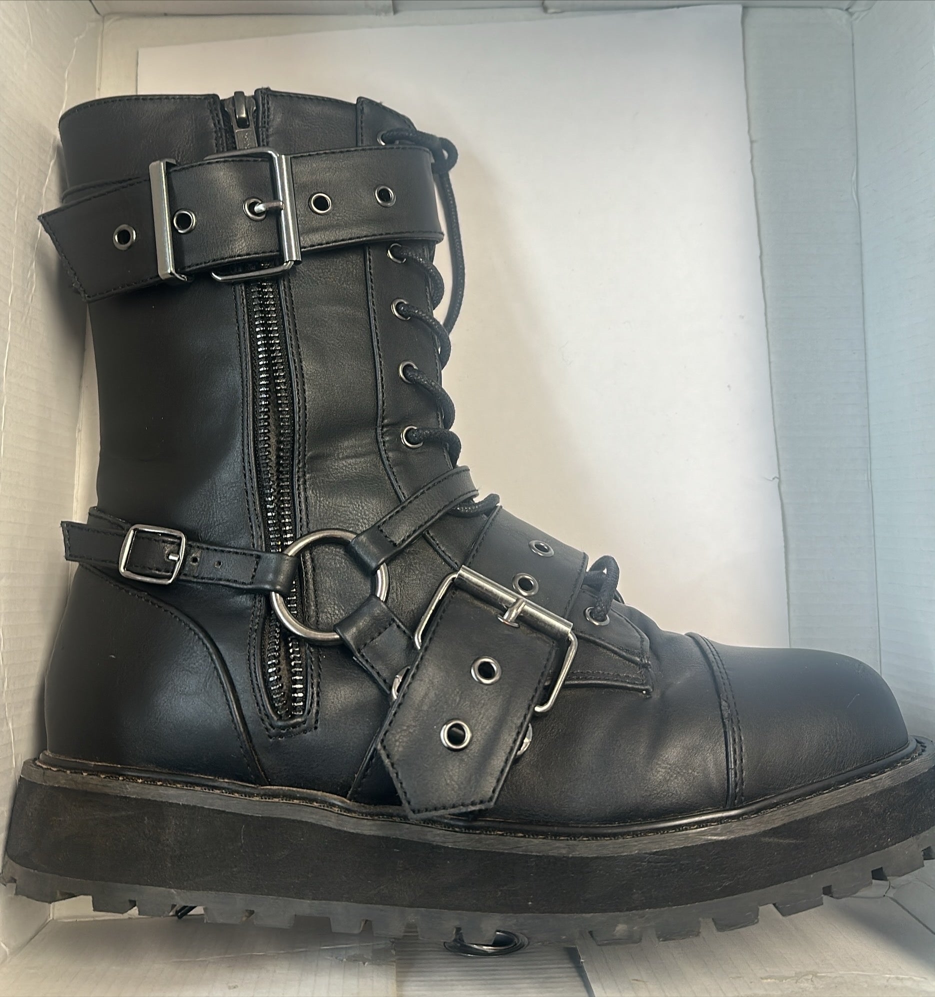 VALOR-220 [Black] | BOOTS [FAULTY]**