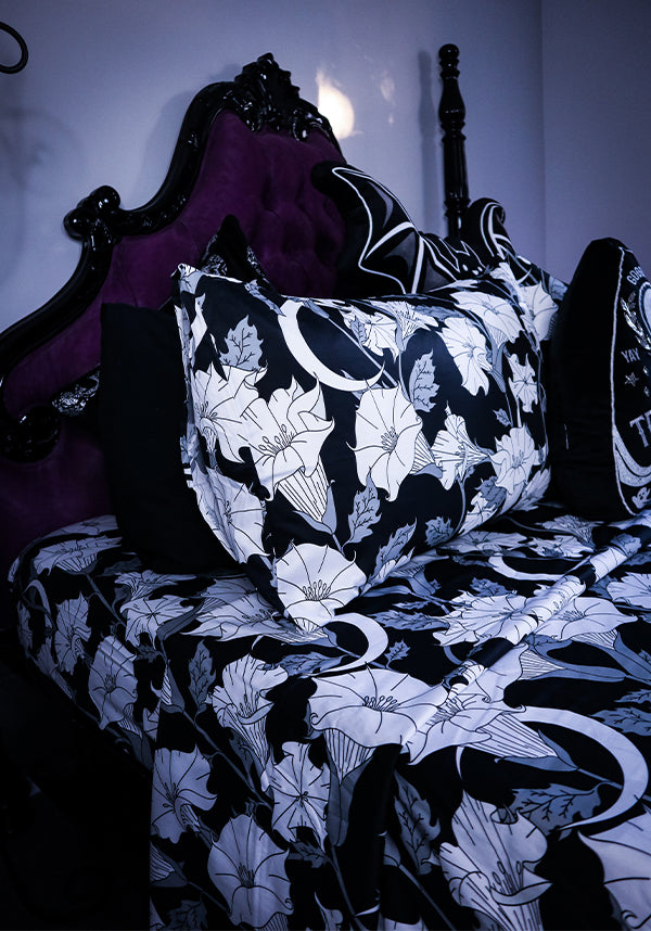 Hells Blankets Jimsonweed - View 10