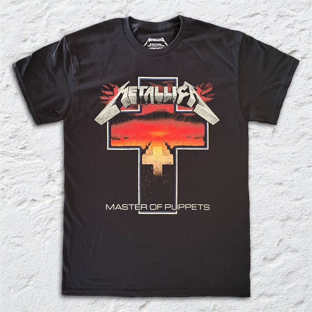 Metallica | Master of Puppets Master Cross [Black] T-SHIRT [PREORDER]