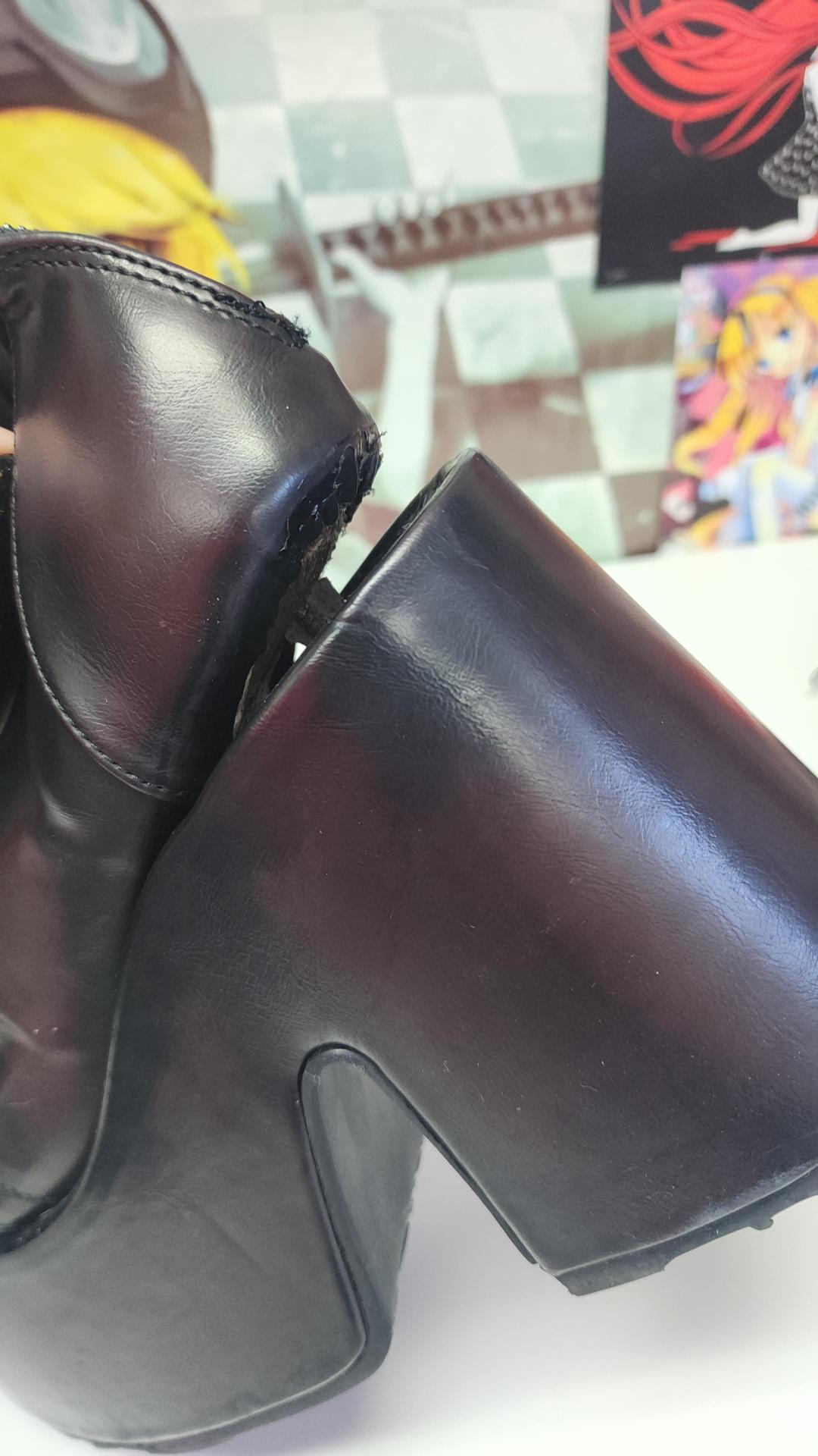 CAMEL-250 [Black/Burgundy] | PLATFORM BOOTS [FAULTY]**