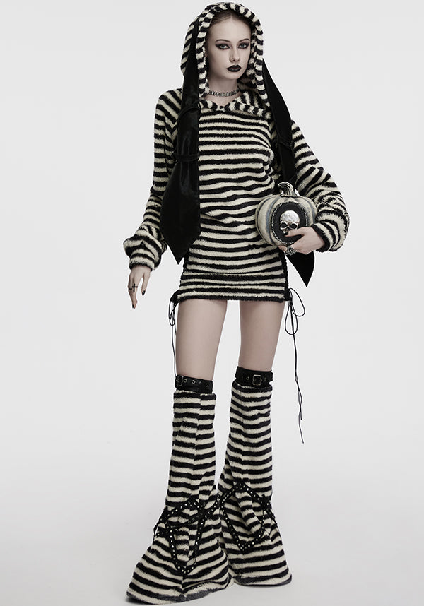 Yua Usagi | HOODIE