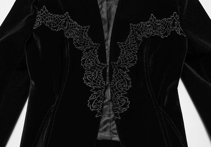 Lilith Velvet | BLAZER