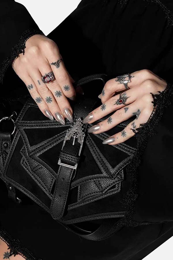 Relique | RING