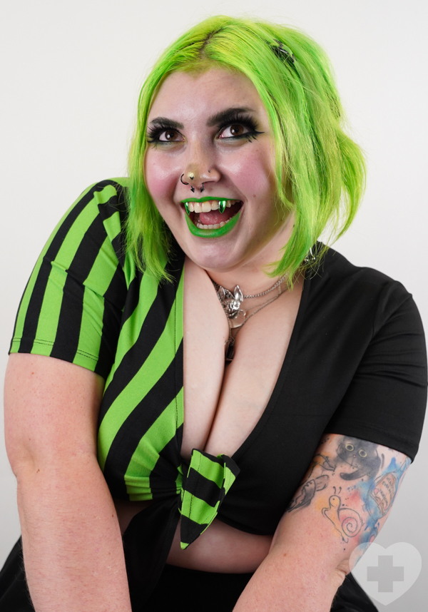 Glam Deluxe Green [Small] | CUSTOM FANGS*