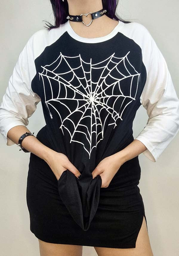 Widow's Heart [Black] | RAGLAN T-SHIRT