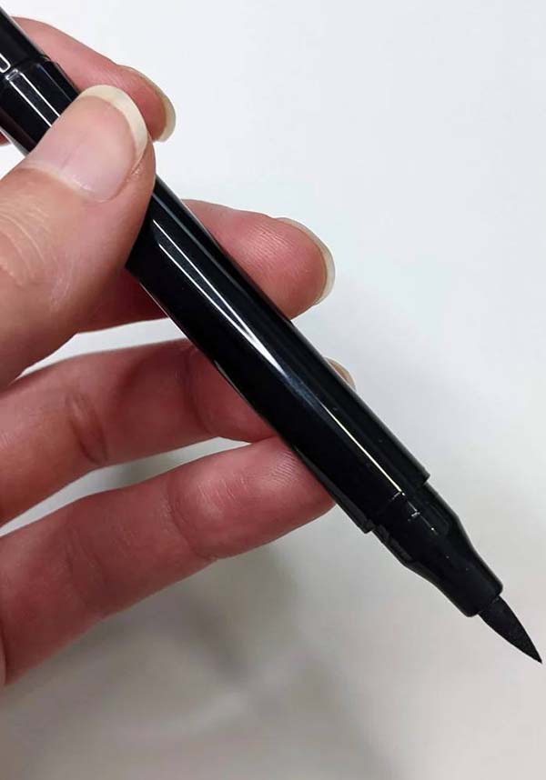 Cat | STAMP & EYELINER