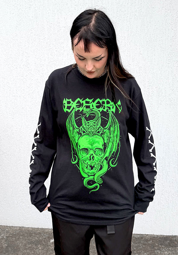 Bat Queen [Green] | LONG SLEEVE T-SHIRT