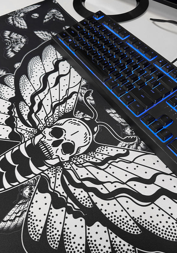 Death's Head Hawkmoths | GAMING MAT