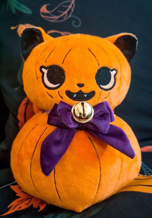 Beserk Clothing Jack-O-Kitty - Lifestyle Shot