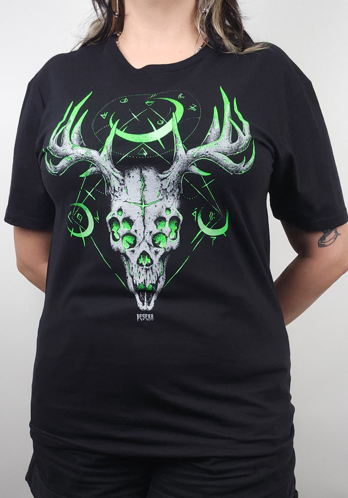 Vengeful Prey [Green] | T-SHIRT