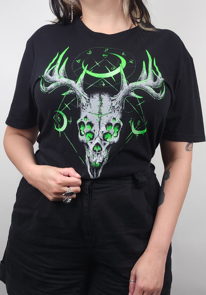 Vengeful Prey [Green] | T-SHIRT