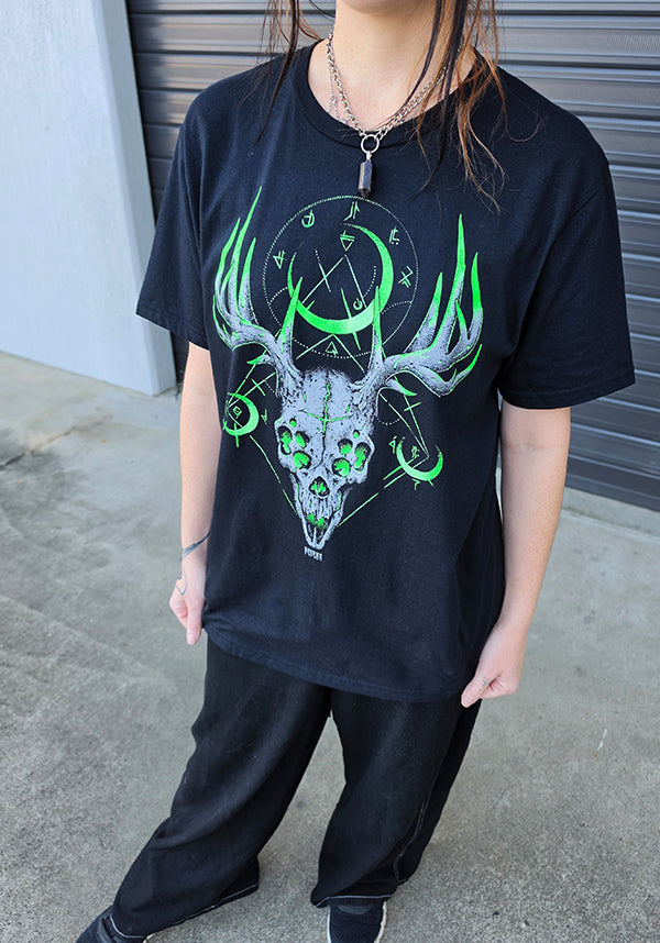 Vengeful Prey [Green] | T-SHIRT