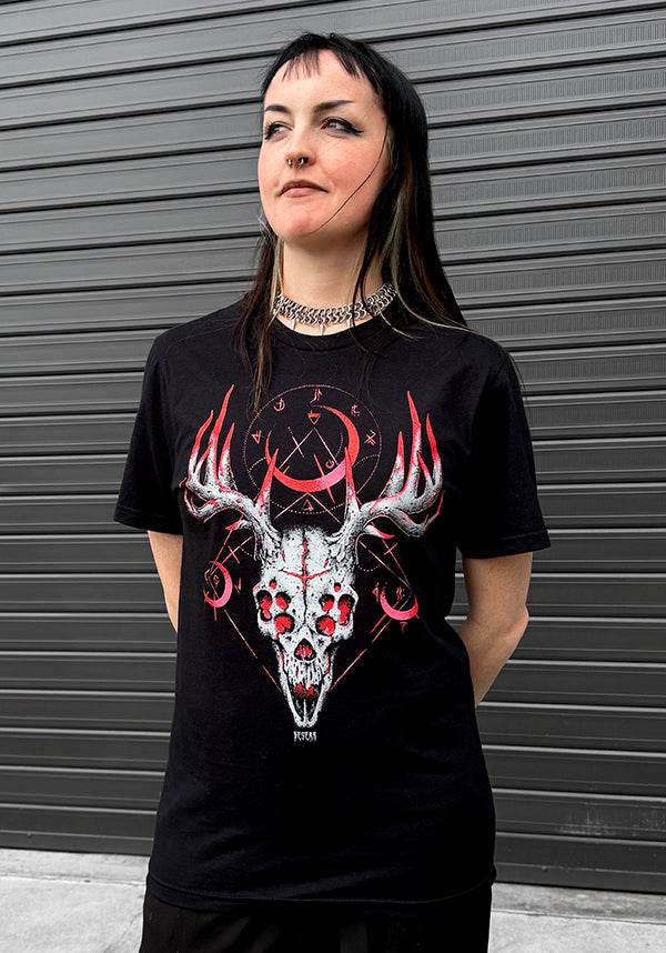 Vengeful Prey [Red] | T-SHIRT