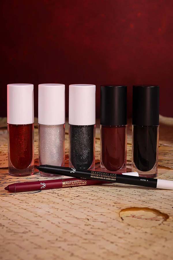 Masterclass Pro Haunt Me [Rated R] | LIP GLAZE