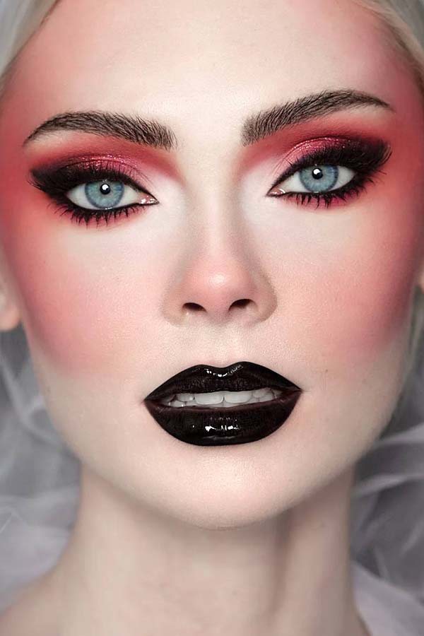 Masterclass Pro Haunt Me [Rated R] | LIP GLAZE