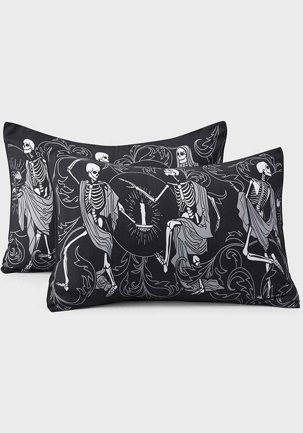 Danse Macabre [Twin] | BEDDING SET - Beserk - all, bed, bed linen, bedding, bedroom, black, black and white, christmas gift, christmas gifts, discountapp, fp, gift, gift idea, gift ideas, gifts, googleshopping, goth, goth homeware, goth homewares, gothic, gothic gifts, gothic homeware, gothic homewares, halloween homeware, halloween homewares, home, homeware, homewares, jun23, KS1096361, labelnew, ornate, quilt, quilt cover, R220623, skeleton, skull, skulll, skulls