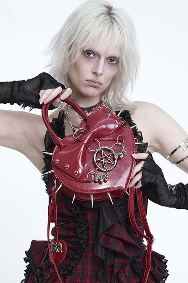Heart Of Thorns [Red] | HANDBAG