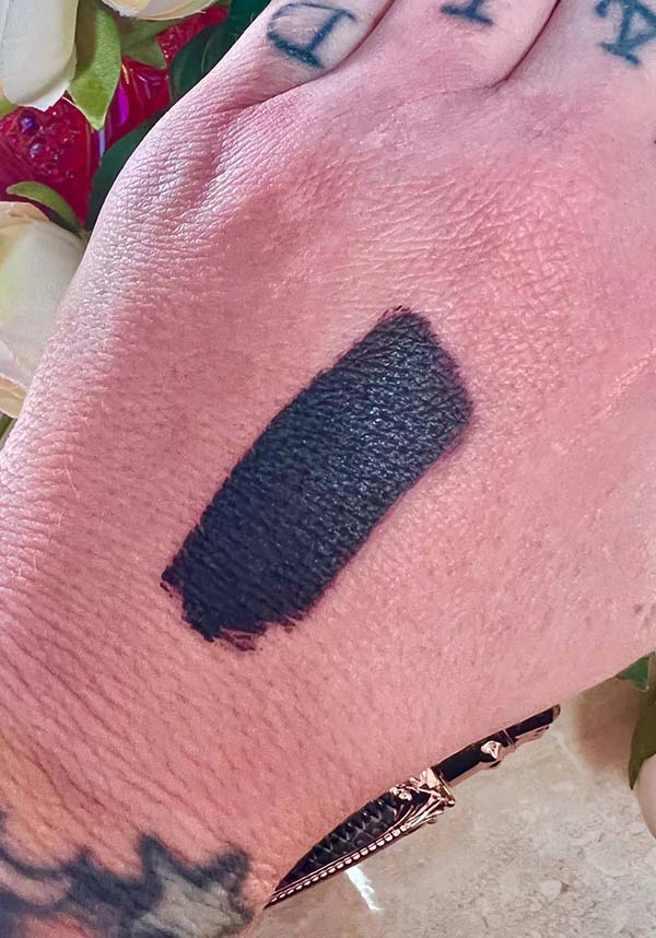 Eggplant | LIQUID LUXE VELVET LIPSTICK