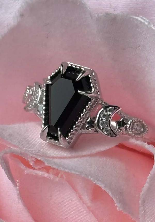 Eternal Sleep Onyx | COFFIN RING