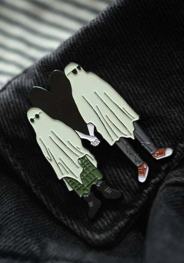 Ghost Couple | ENAMEL PIN