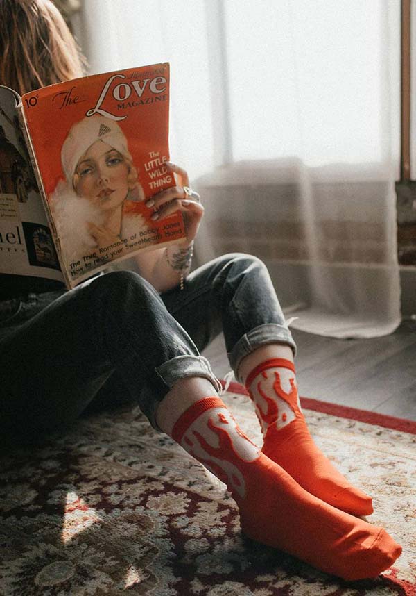 Sheer Flame [Red] | SOCKS*