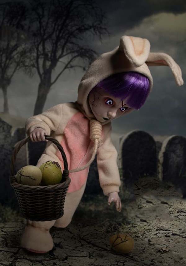 Eggzorcist | RETURN OF THE LIVING DEAD DOLLS