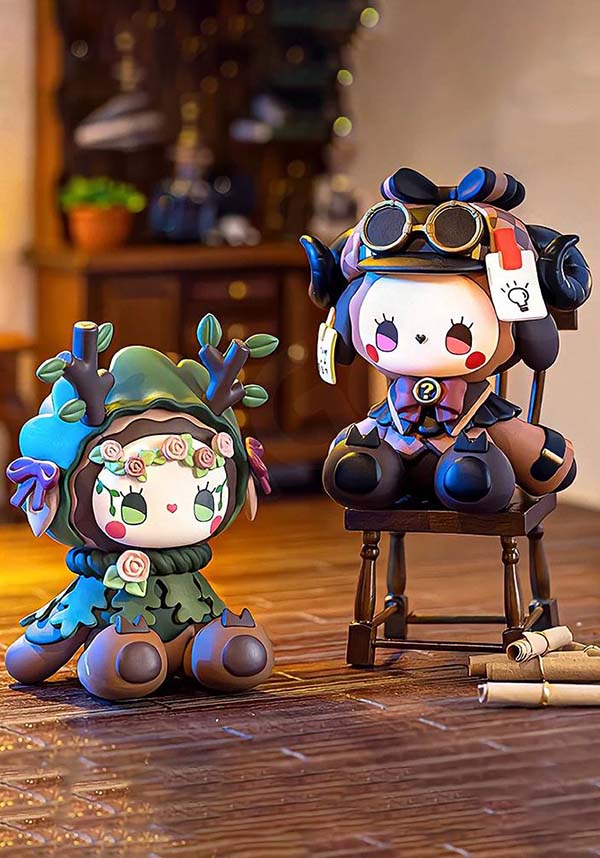Emma Secret Forest Frostveil | FIGURE [BLIND BOX]