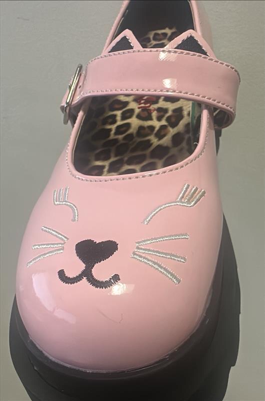 RENEGADE-56 [Baby Pink Patent] | FLATS (DAMAGED)**