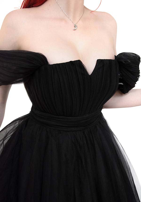Black Swan | GOWN