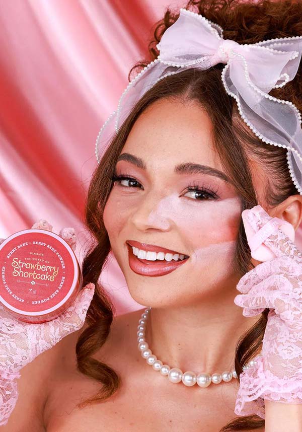 Strawberry Shortcake | BAKE & SET POWDER
