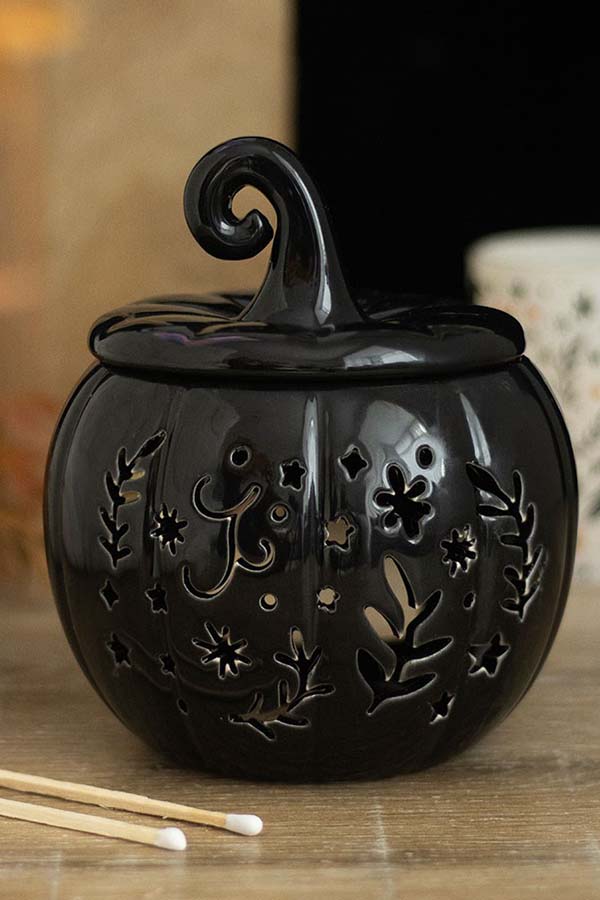 Black Folk Pumpkin | OIL BURNER AND WAX WARMER