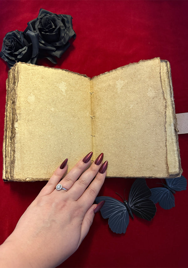 GOTHIC GIFTS Mystic Moth | LEATHER JOURNAL - Detail 4