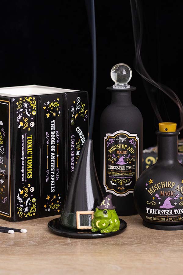 Witch's Apothecary Book Shaped | OIL BURNER
