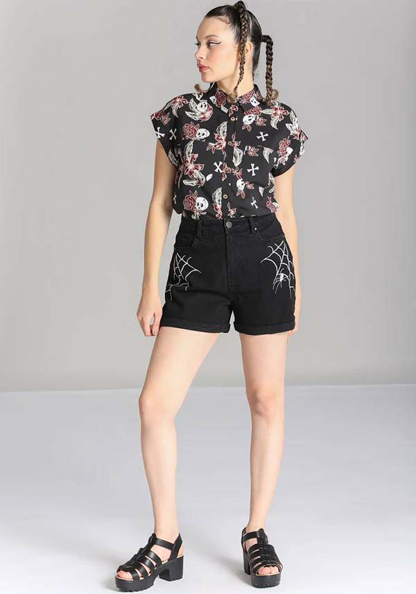Arania | SHORTS