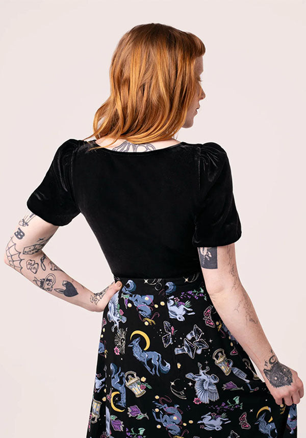 Moonlit | TOP